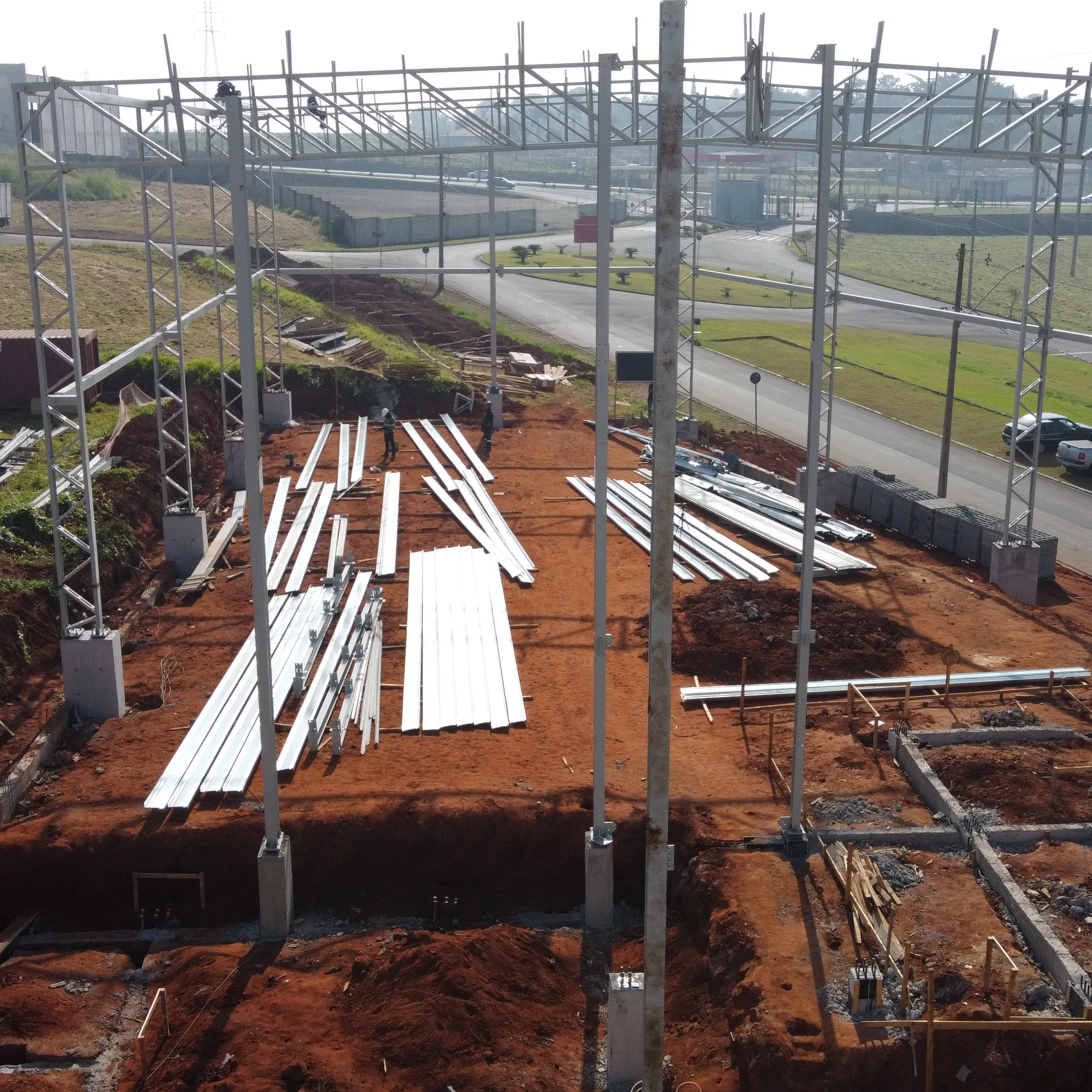 Construção Civil e Industrial: Diferenças e Vantagens