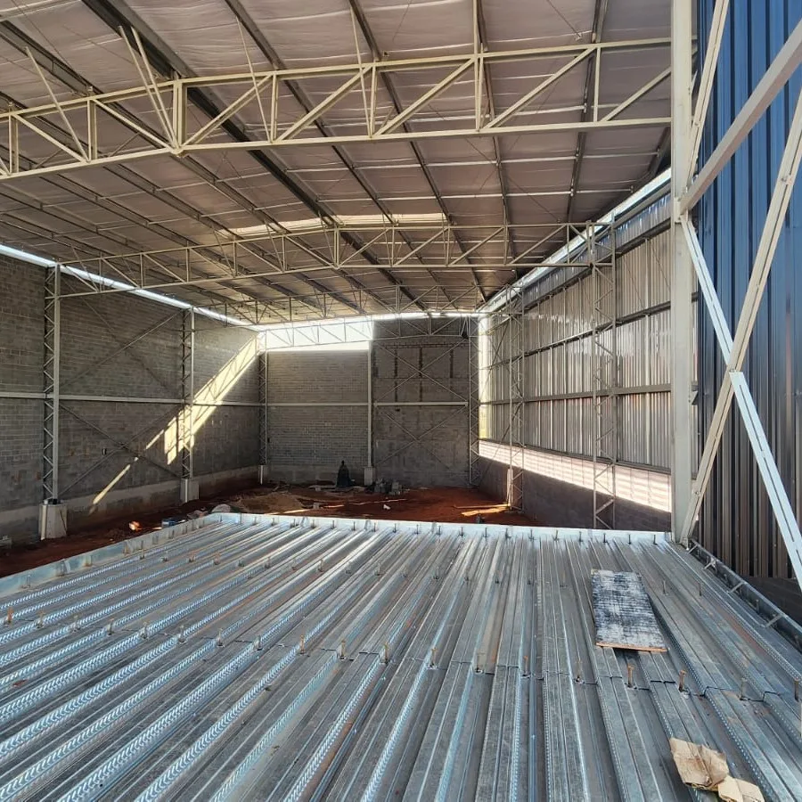 Construção de galpões metálicos